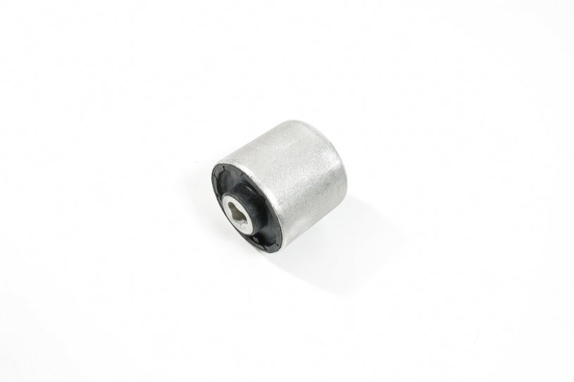 Set bucse brat suspensie inferior fata, capat spate Hardrace pentru Mercedes-Benz E-Class / E63 AMG - 8968