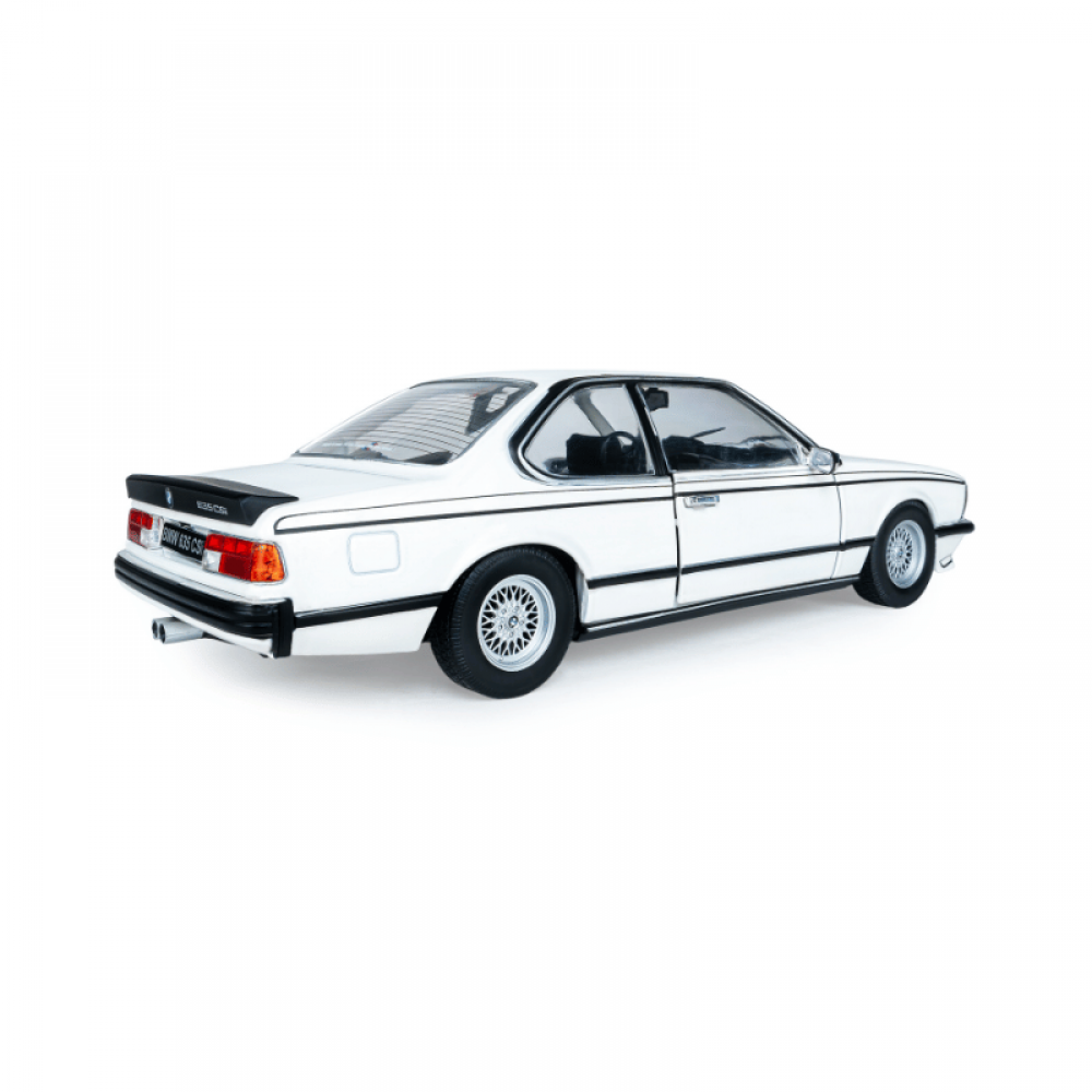 Macheta BMW 635 CSi Alb 1984 scara 1:18 Solido