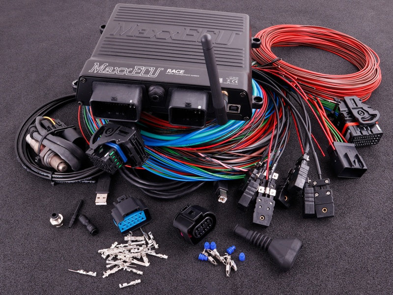 MaxxECU RACE PREMIUM (ECU, cablaje, accesorii și LSU 4.2)