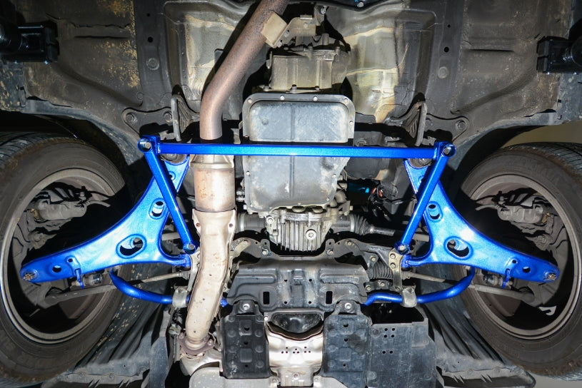 Kit traversa fata Hardrace pentru Subaru Forester - Q0110