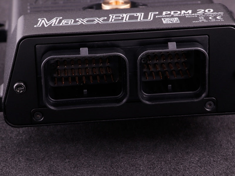 MaxxECU PDM20 cu accesorii