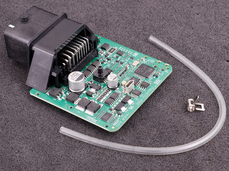 Placă MaxxECU MINI cu conector