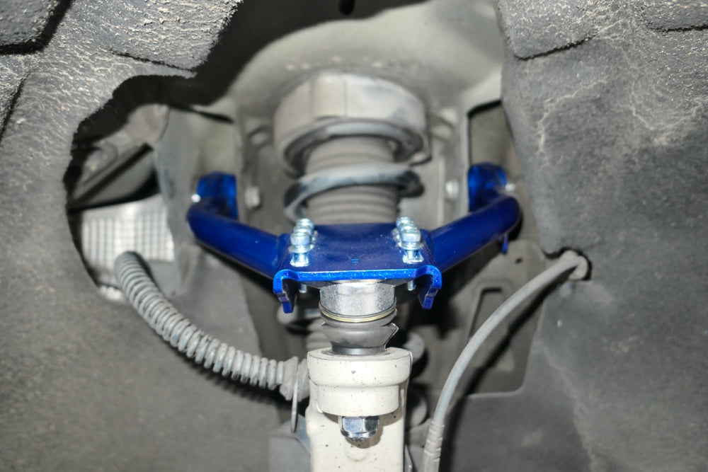 Kit corectie camber superior fata Hardrace pentru Porsche Cayenne / Volkswagen Touareg - Q0700