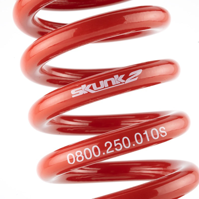 Arc de curse Skunk2 10 kg/mm, 8,00 inch lungime, diametru interior 2,50 inch, drept
