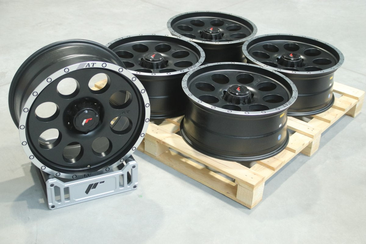 Set Jante Japan Racing 5x JRX4 20x9 ET20 6x139,7 Negru Mat cu Buze CNC