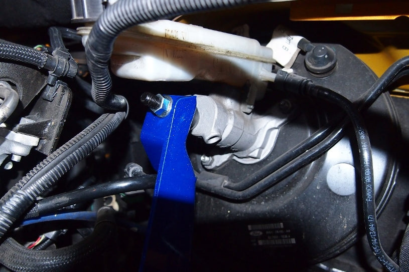 Distantier pompa centrala frana Hardrace pentru Ford Focus - Q0028