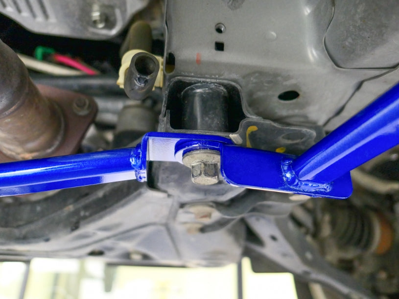 Bara rigidizare in patru puncte inferior fata Hardrace pentru Honda CR-V - Q0387