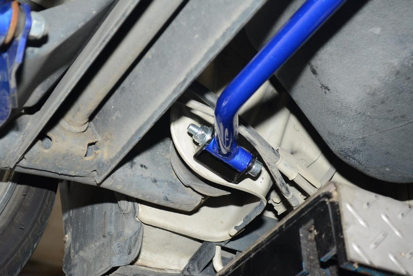 Bara rigidizare inferior spate Hardrace pentru Suzuki Swift - Q0175