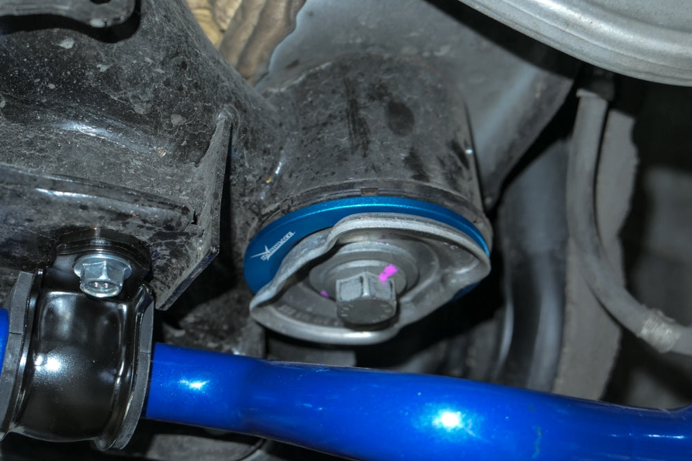 Insertie antivibratie punte spate Hardrace pentru Audi A4 / A5 - Q0959