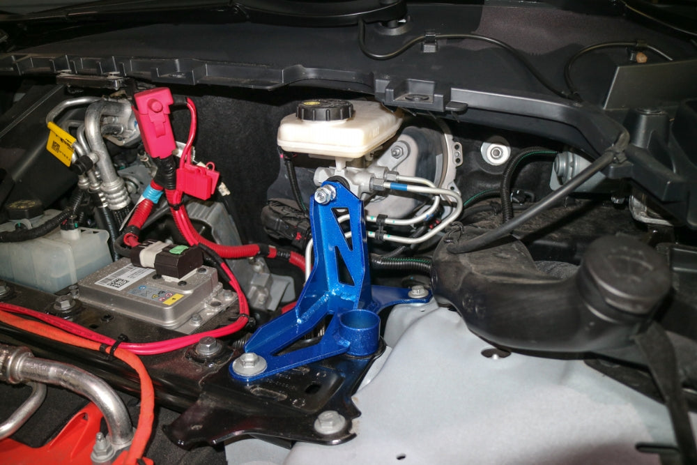 Distantier pompa centrala frana Hardrace pentru Tesla Model Y - Q1142