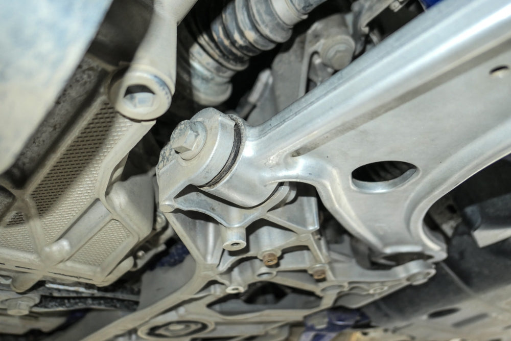 Brat suspensie inferior fata Hardrace pentru Audi A3 / Q2 / Skoda Octavia / Volkswagen Golf / T-Roc - Q0804