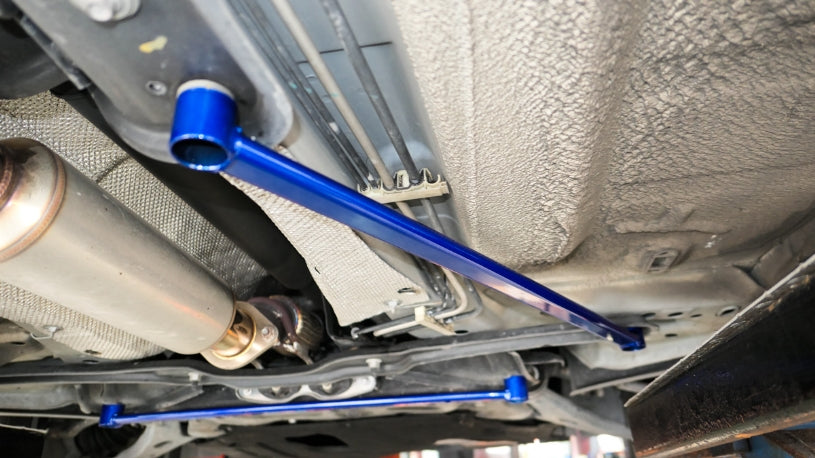 Bara rigidizare inferior central Hardrace pentru Ford Kuga - Q0400
