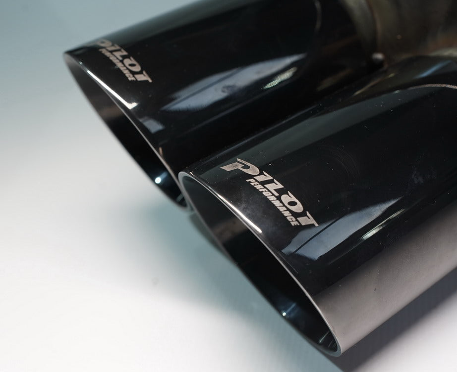 Toba Esapament Inox cu tipsuri negre PILOT Performance BMW