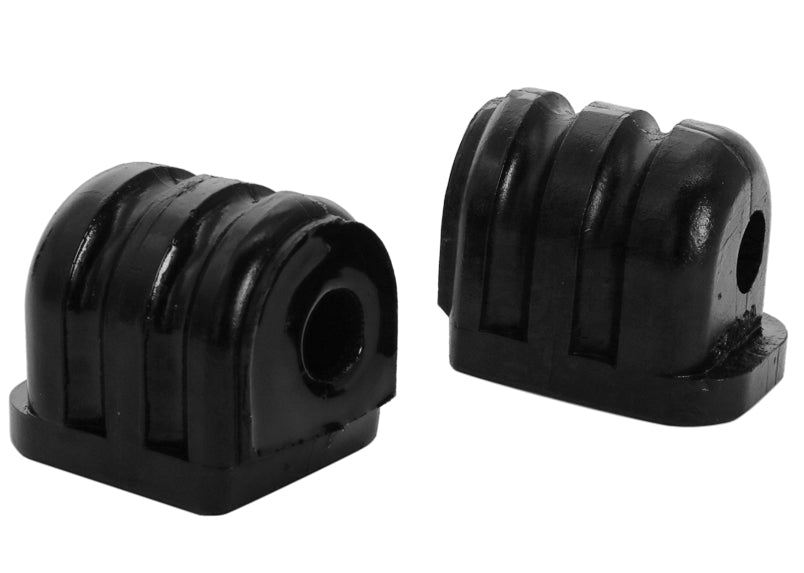 Set bucse brat suspensie inferior spate interior (decalaj dublu) Whiteline pentru Infiniti G20 / Nissan Maxima - KCA303