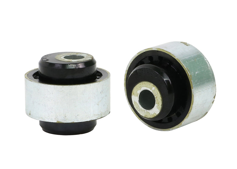 Set bucse brat suspensie inferior spate interior (decalaj dublu) Whiteline pentru Abarth 500 / 595 / 695 / Chrysler Ypsilon / Fiat 500 / Ford Ka - KCA404