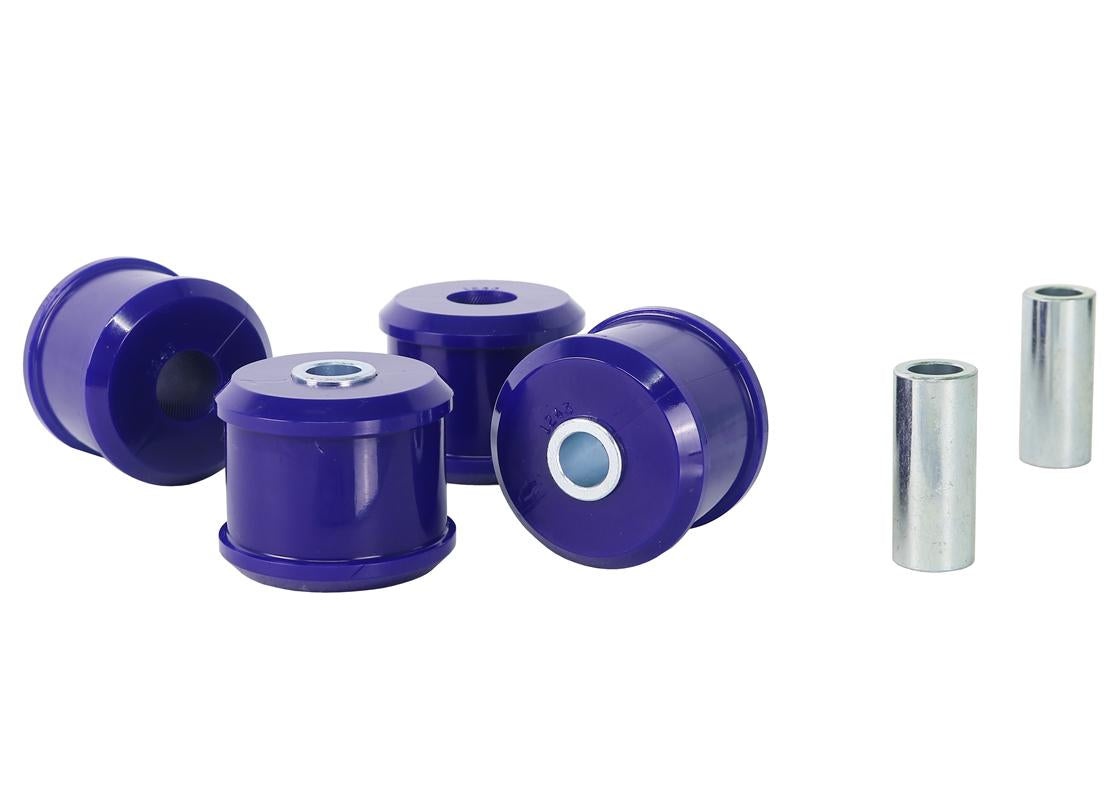 Set bucse suport brat longitudinal SuperPro pentru Mitsubishi Pajero - SPF1243K