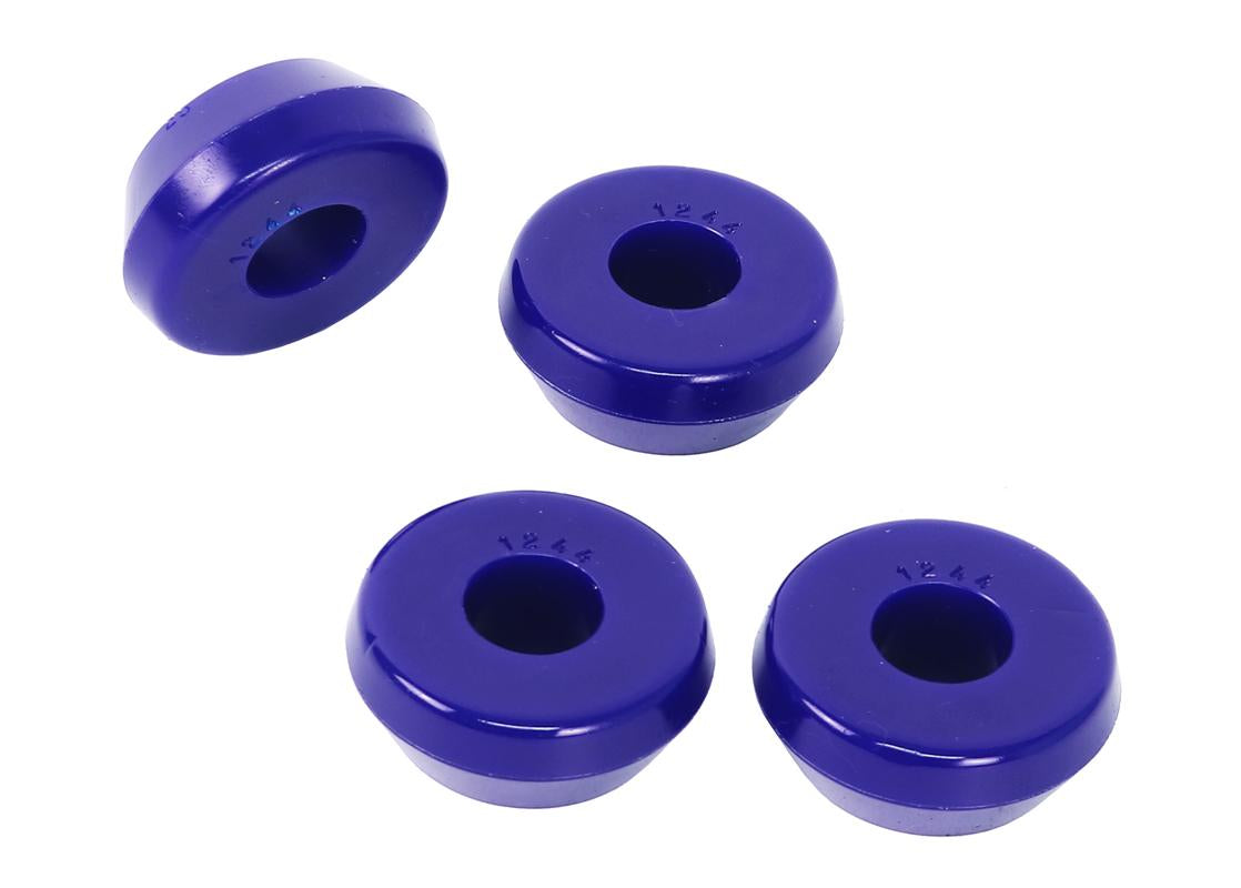 Set bucse suport brat longitudinal SuperPro pentru Mitsubishi Pajero - SPF1244K