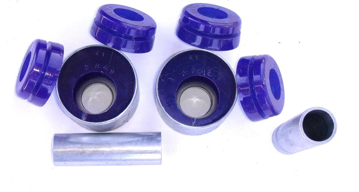 Set bucse brat suspensie inferior spate interior cu offset dublu SuperPro pentru Toyota MR2 - SPF2798K