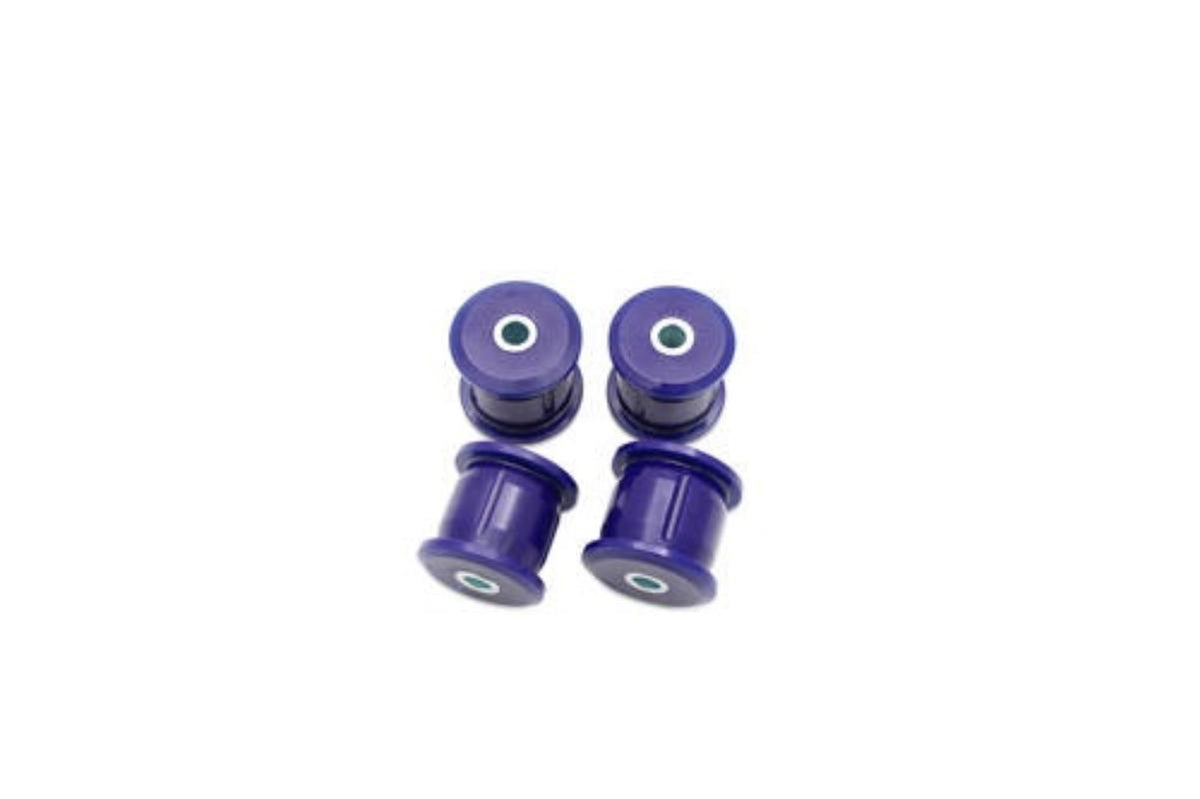 Set bucse brat longitudinal inferior fata si spate SuperPro pentru Jeep Cherokee - SPF4022K