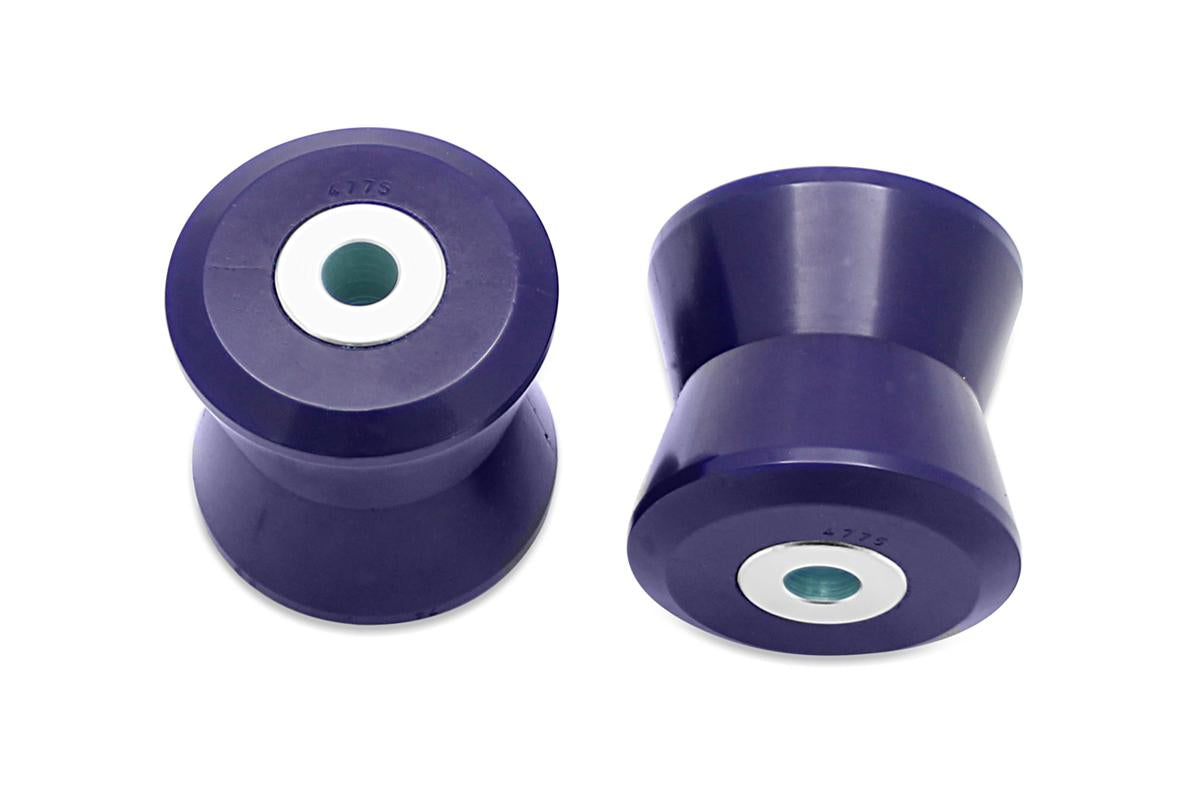 Set bucse brat longitudinal inferior fata SuperPro pentru Volvo - SPF4775K