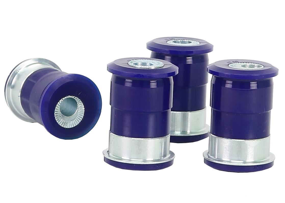 Set bucse brat suspensie inferior interior cu offset dublu SuperPro pentru Nissan Navara si Pathfinder - SPF4786XK