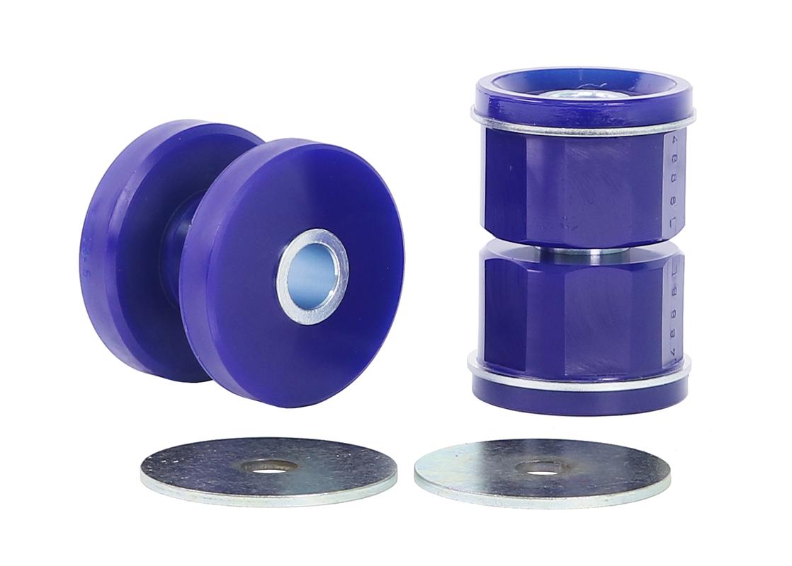 Set bucse suport diferential inferior SuperPro pentru Toyota Supra - SPF4888K