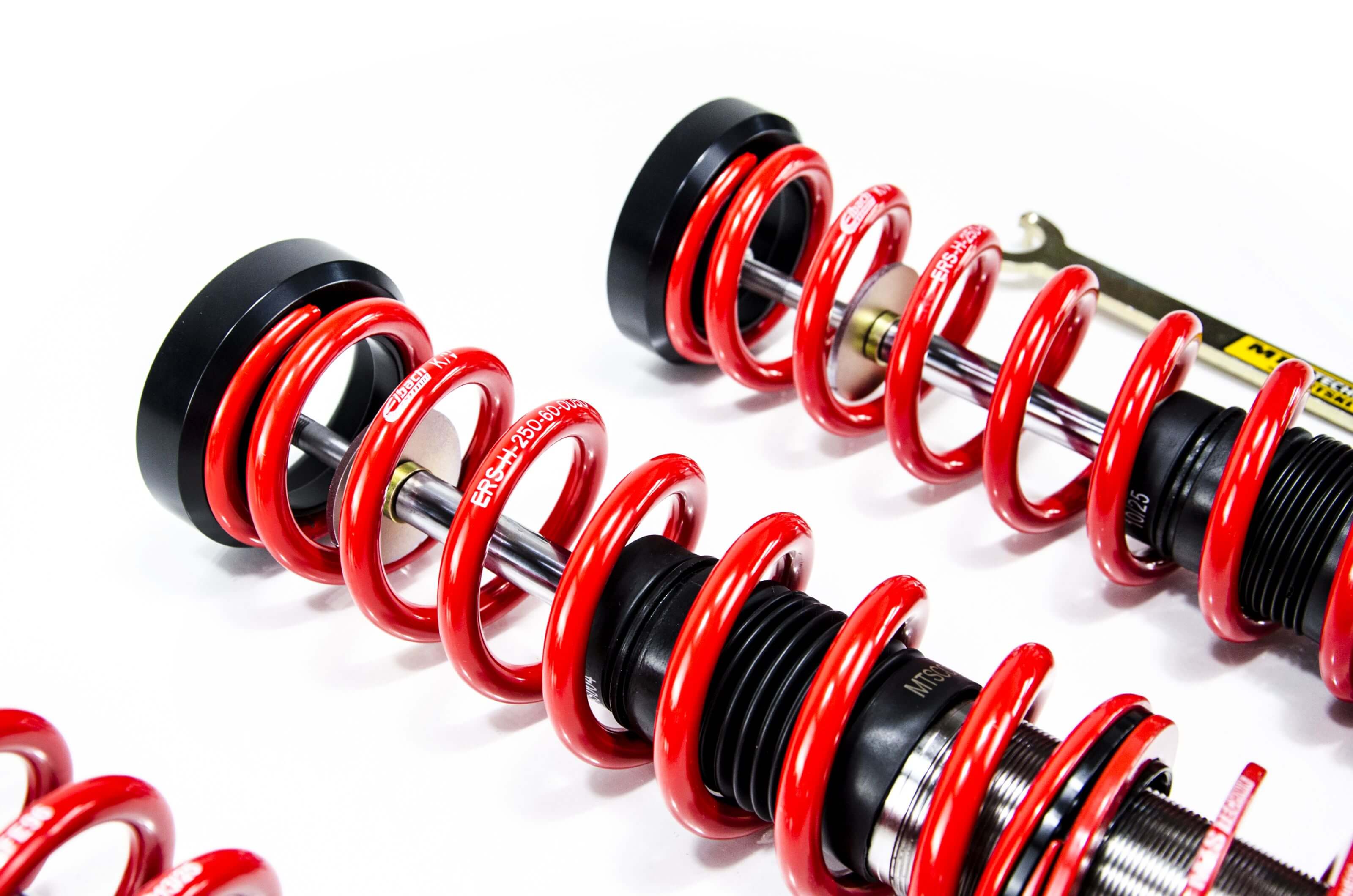 Suspensie Reglabila Coilover MTS Technik Comfort pentru Audi 80 B2 Saloon (81/85), 90 B2 (81/85) / Volkswagen PASSAT B2 Saloon (32B), PASSAT B2 Variant (33B) si altele - XMTSGWVW68-S