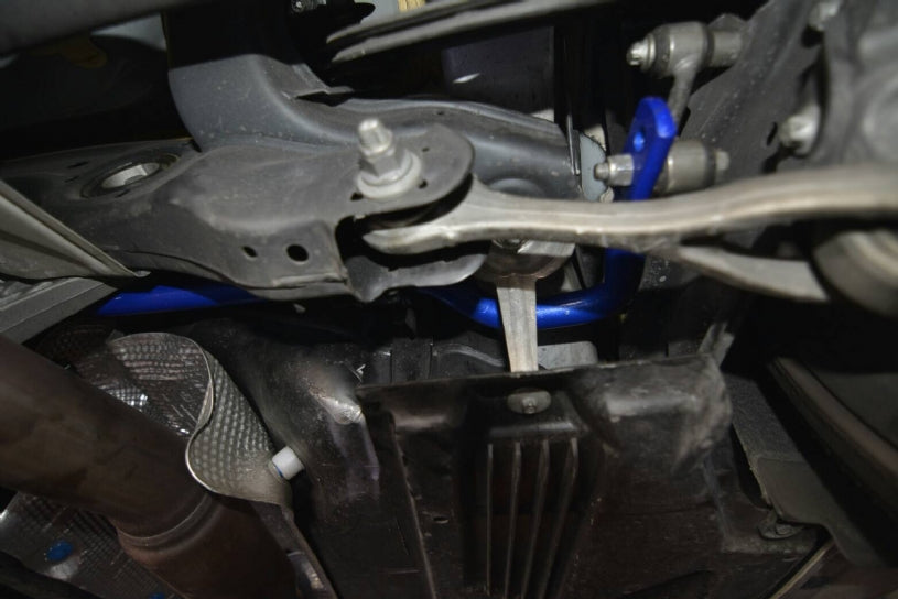 Bara stabilizatoare spate Hardrace pentru Infiniti Q30 / QX30 / Mercedes-Benz A-Class / A45 AMG - 8650