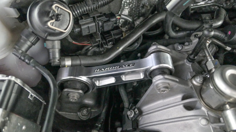 Brat de reactie motor superior Hardrace pentru Porsche Cayenne - Q0293