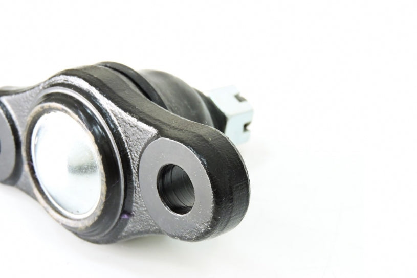 Pivot inferior fata Hardrace pentru Hyundai i30 - Q0437