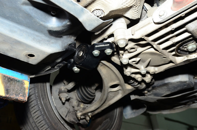 Brat suspensie inferior fata Hardrace pentru Audi A3 / RS3 / Seat Altea / Leon / Skoda Octavia / Superb si altele - 6914