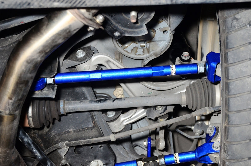 Brat suspensie inferior spate reglabil Hardrace pentru Nissan 370Z - 8610