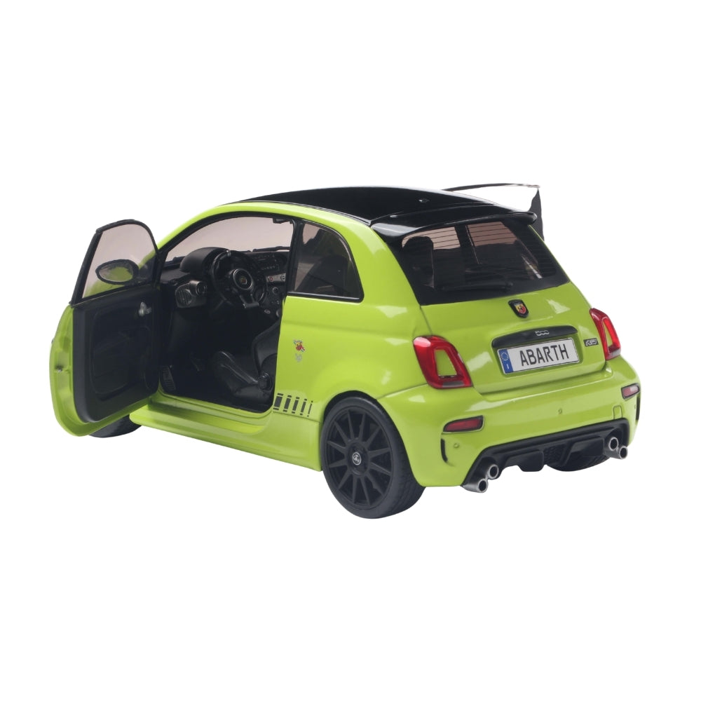 Macheta Fiat F595 Abarth Verde Adrenalina 2023 scara 1:18 Solido