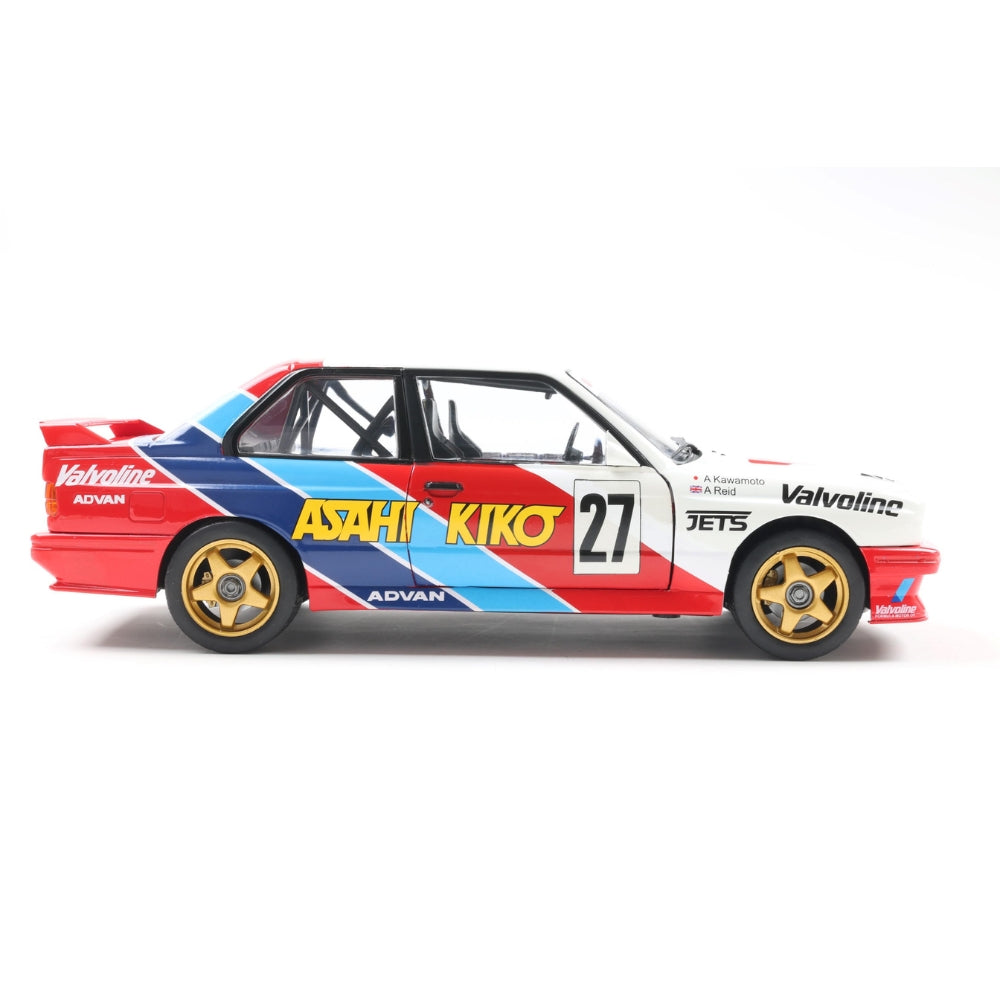 Macheta BMW M3 White #27 Kawamoto JTCC 1986 scara 1:18 Solido