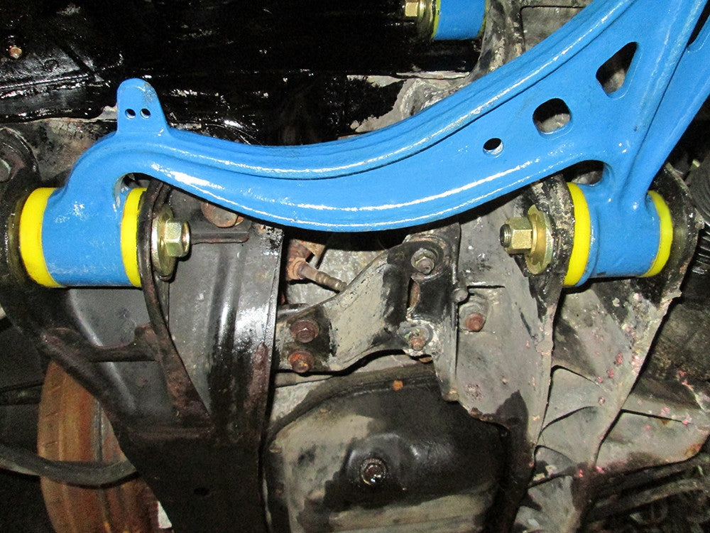 Schema montaj - Kit complet bucse poliuretan Strongflex pentru suspensie SPORT - Toyota Supra - 216228A