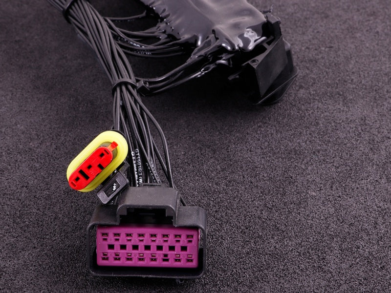 Adaptor MaxxECU STREET/RACE Plugin - Audi A4 1.8T (AEB, fără E-Throttle)