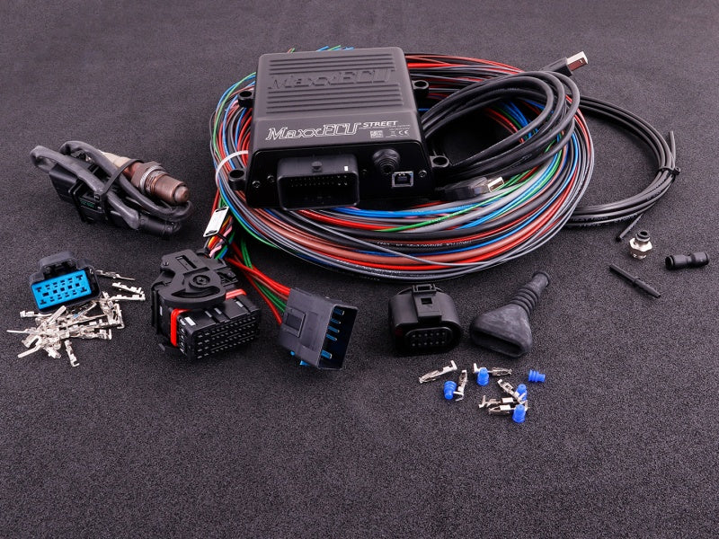 MaxxECU STREET PREMIUM (ECU, cablaj, accesorii și LSU 4.2)