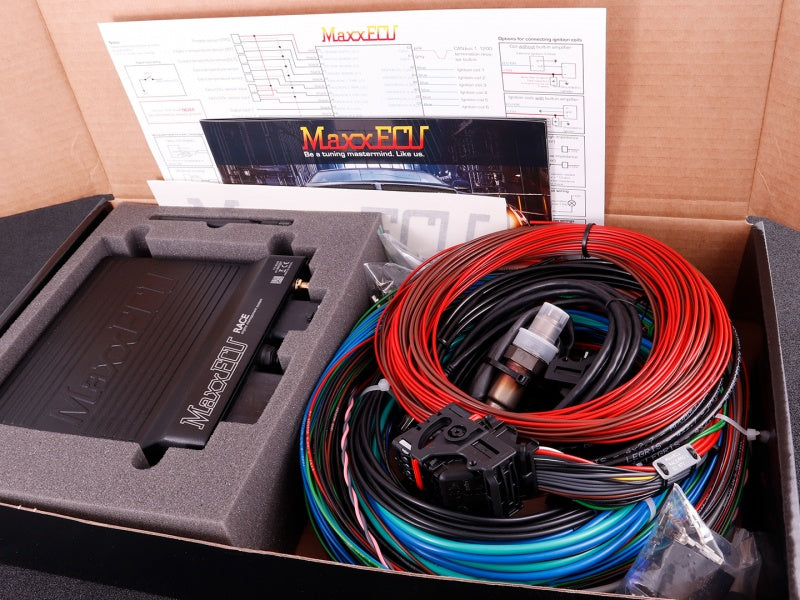 MaxxECU RACE PREMIUM (ECU, cablaje, accesorii și LSU 4.2)