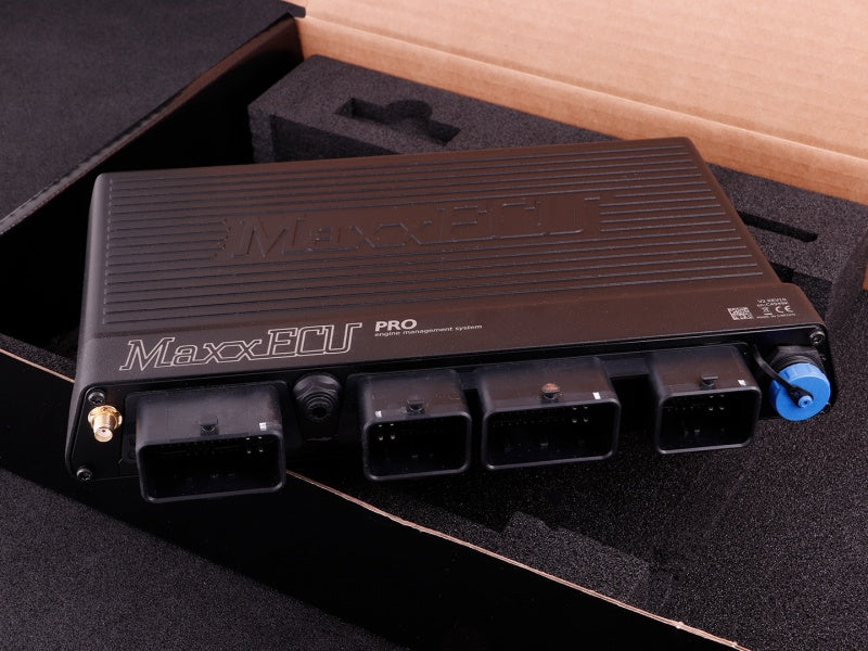 Unitate MaxxECU PRO fără accesorii în cutie