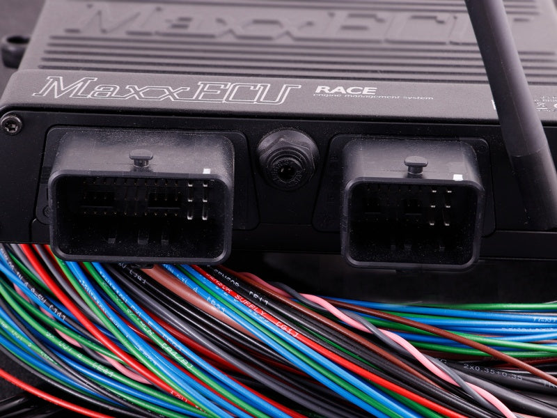 MaxxECU RACE STANDARD (ECU, cablaj 1 și accesorii)