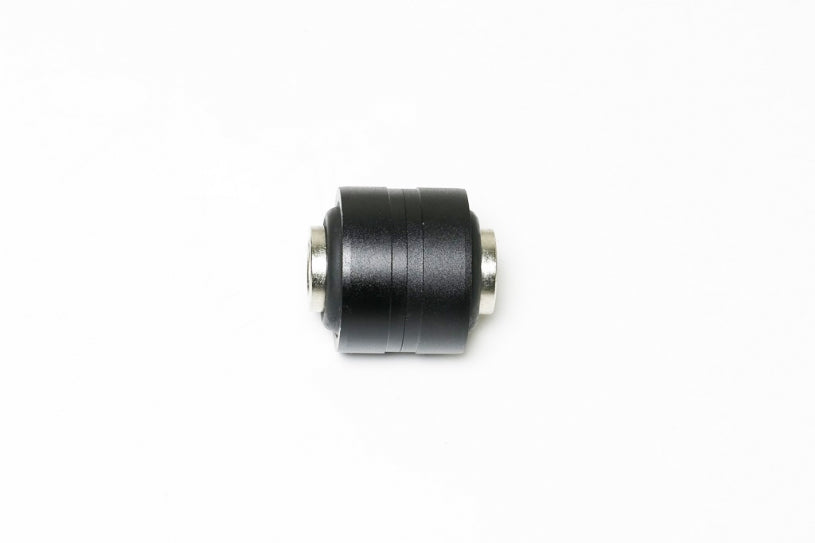 Set bucse brat suspensie inferior fata, capat spate Hardrace pentru Toyota Land Cruiser - 8797