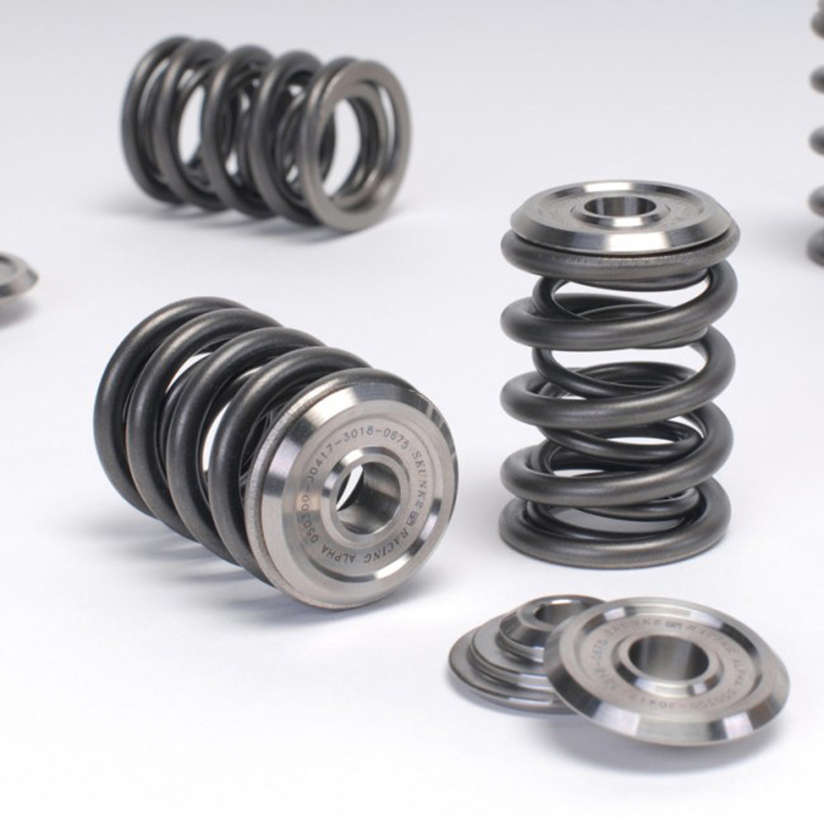 Kit arcuri de supape si talere de titan Skunk2 Alpha pentru motoare Honda B16, B17 si B18 (VTEC)