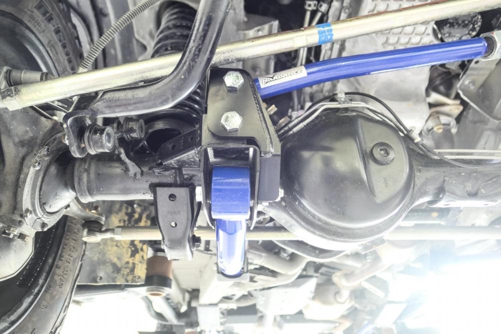Brida prelungitoare bara panhard fata Hardrace pentru Suzuki Jimny - Q0783