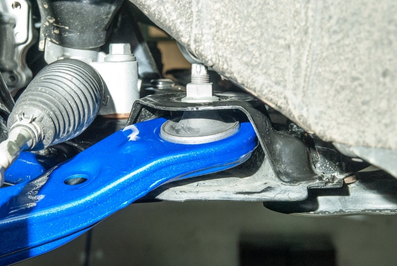 Brat suspensie inferior fata Hardrace pentru Toyota Previa / RAV4 - 8853