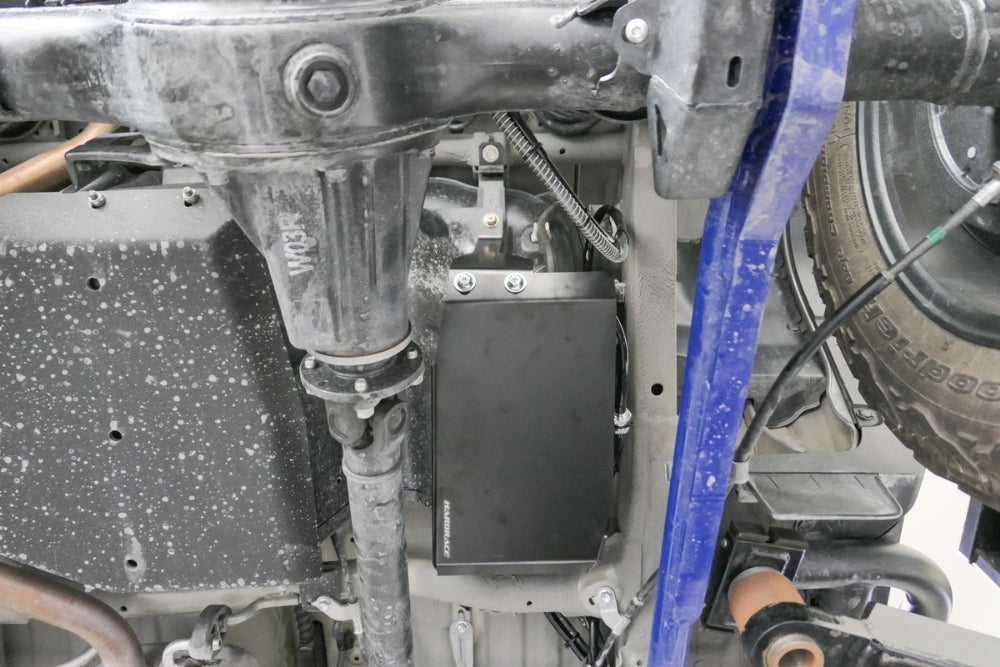 Scut canistra carbon Hardrace pentru Suzuki Jimny - Q0762
