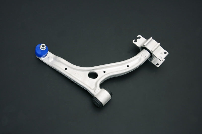 Brat suspensie inferior fata Hardrace pentru Infiniti Q30 / QX30 / Mercedes-Benz A-Class / A45 AMG - Q0276