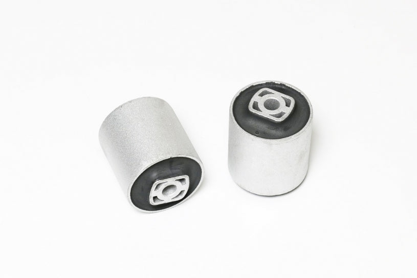 Set bucse brat suspensie inferior fata, capat spate Hardrace pentru Audi A4 / A5 - 8794