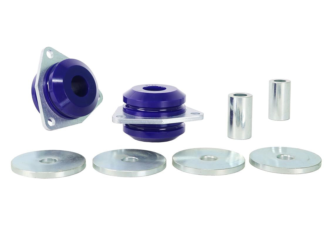 Set bucse suport brat tensiune SuperPro pentru Land Rover Range Rover - SPF0130K