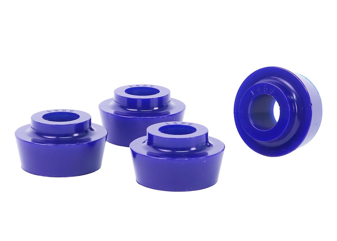 Set bucse suport brat longitudinal SuperPro pentru Mitsubishi Pajero - SPF1456K