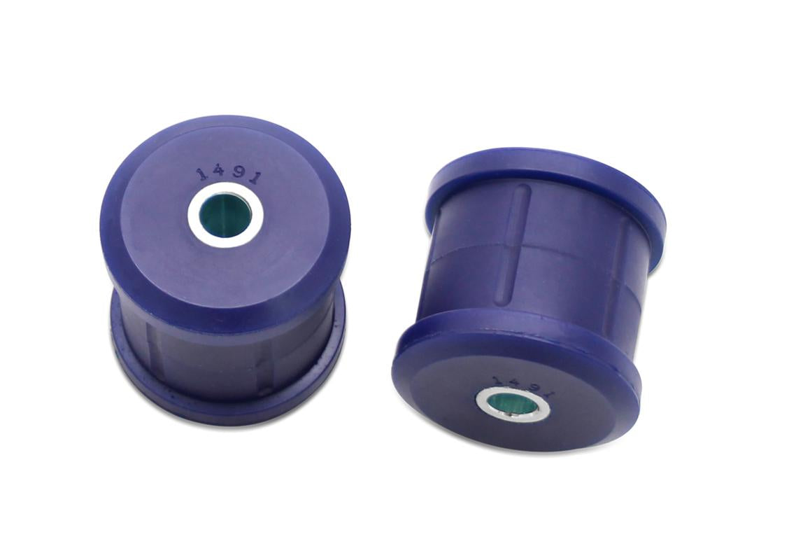 Set bucse brat longitudinal inferior fata SuperPro pentru Subaru - SPF1491K